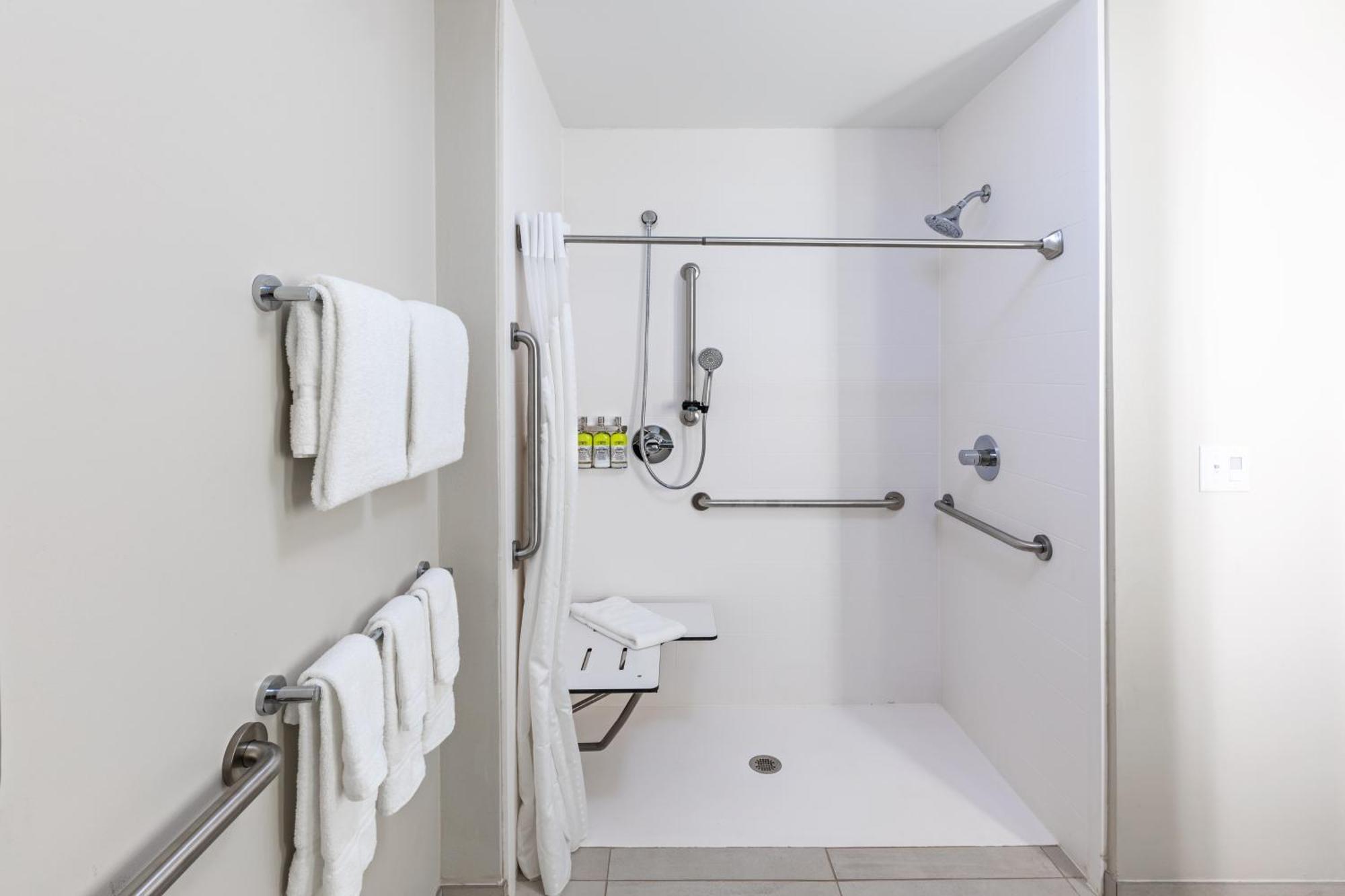 Holiday Inn Express & Suites Purcell By Ihg Eksteriør billede